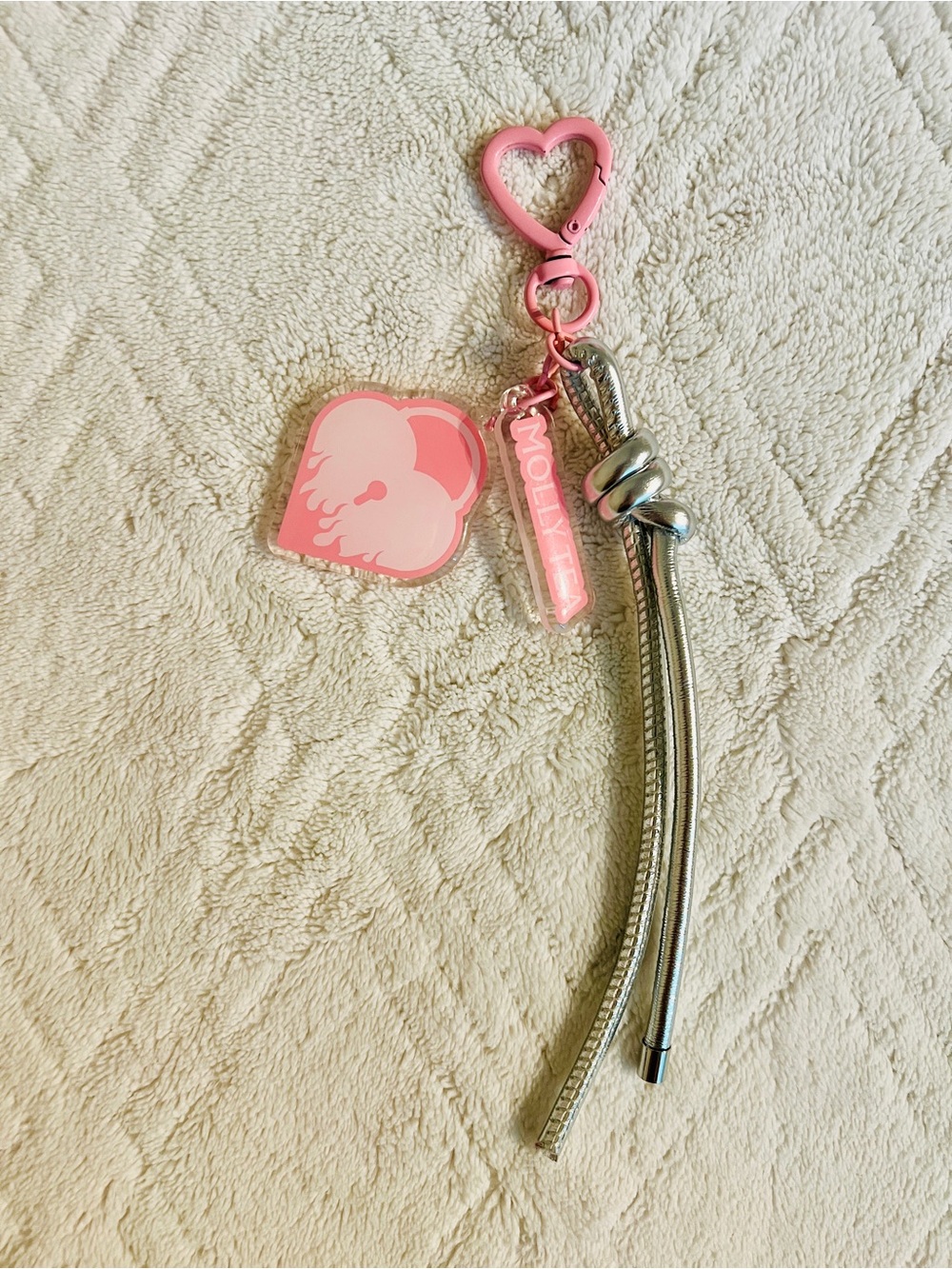 molly tea pink silver heart keychain